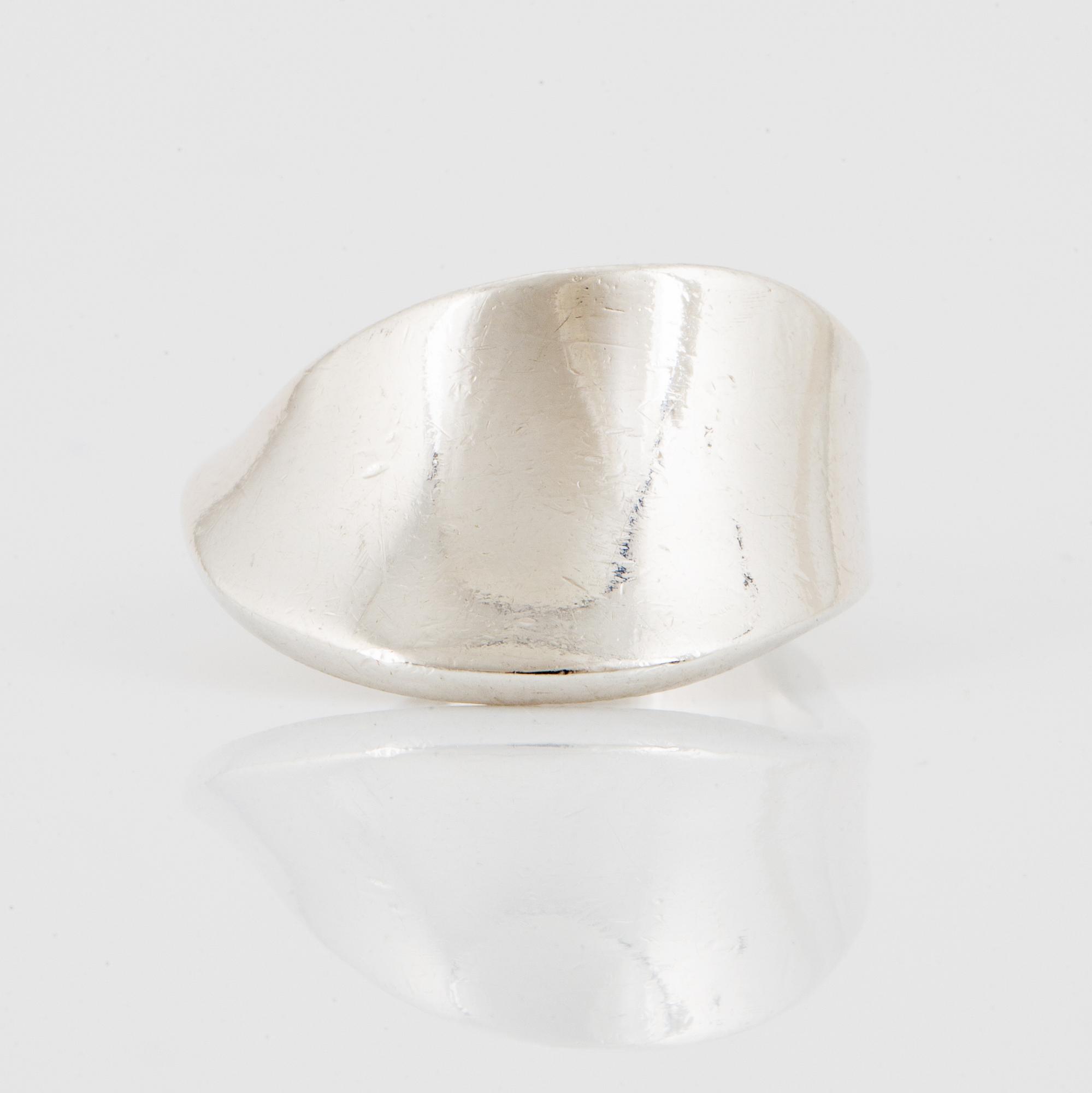 Vivianna Torun Bülow-Hübe, Georg Jensen, ring, sterlingsilver. nr 148.