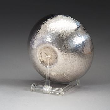EVA HIDSTRÖM, skål, Kultakeskus, Tavastehus 1970, sterling och emalj.