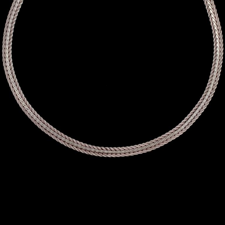 HALSKEDJA, sterlingsilver, importstämplad. Vikt 14 g.