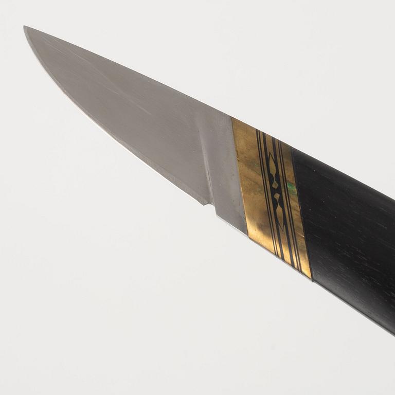 Gunnar Momcilovic, knife, signed.