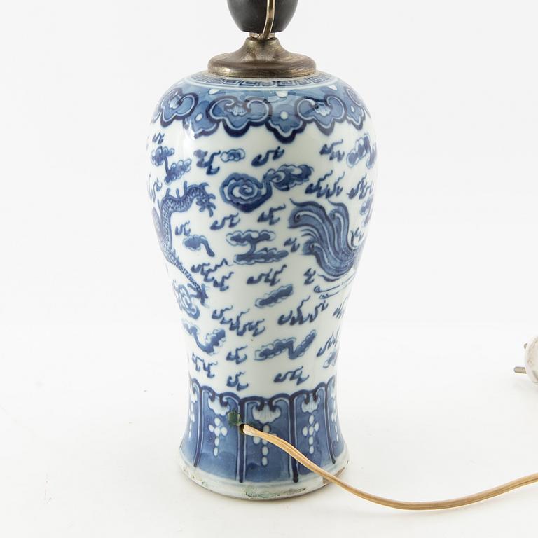 Table lamp/Vase China 20th century porcelain.