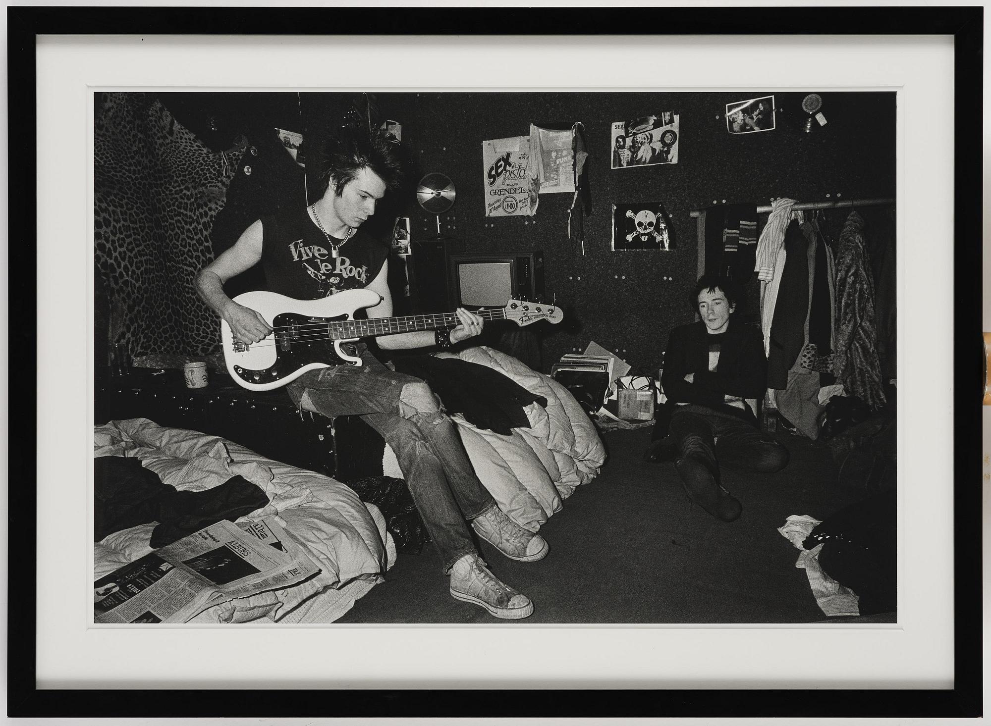 Ulla Lemberg, "Sex Pistols Johnny Rotten & Sid Vicious, Denmark Street, London 1977".