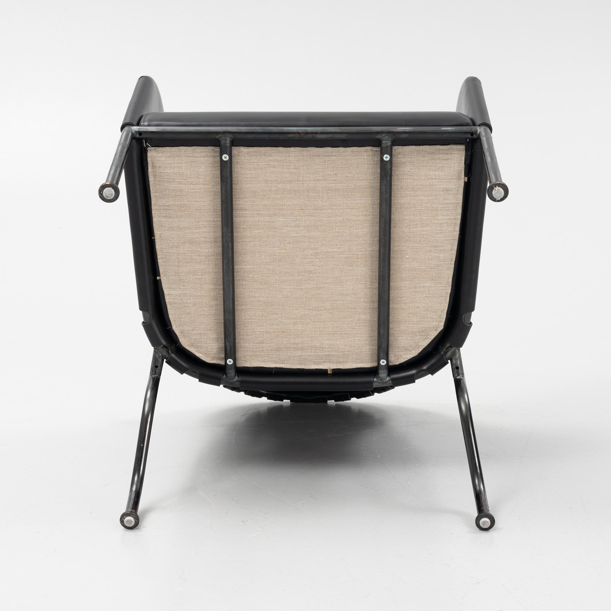 Mats Theselius, fåtölj, "Bruno Black edition", Källemo, formgiven 1997.