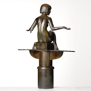 Tore Strindberg, "Flicka med fågelbad" (Girl with birdbath).