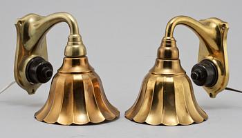 VÄGGLAMPOR, ett par, Pello patent, 1900-talets första hälft.