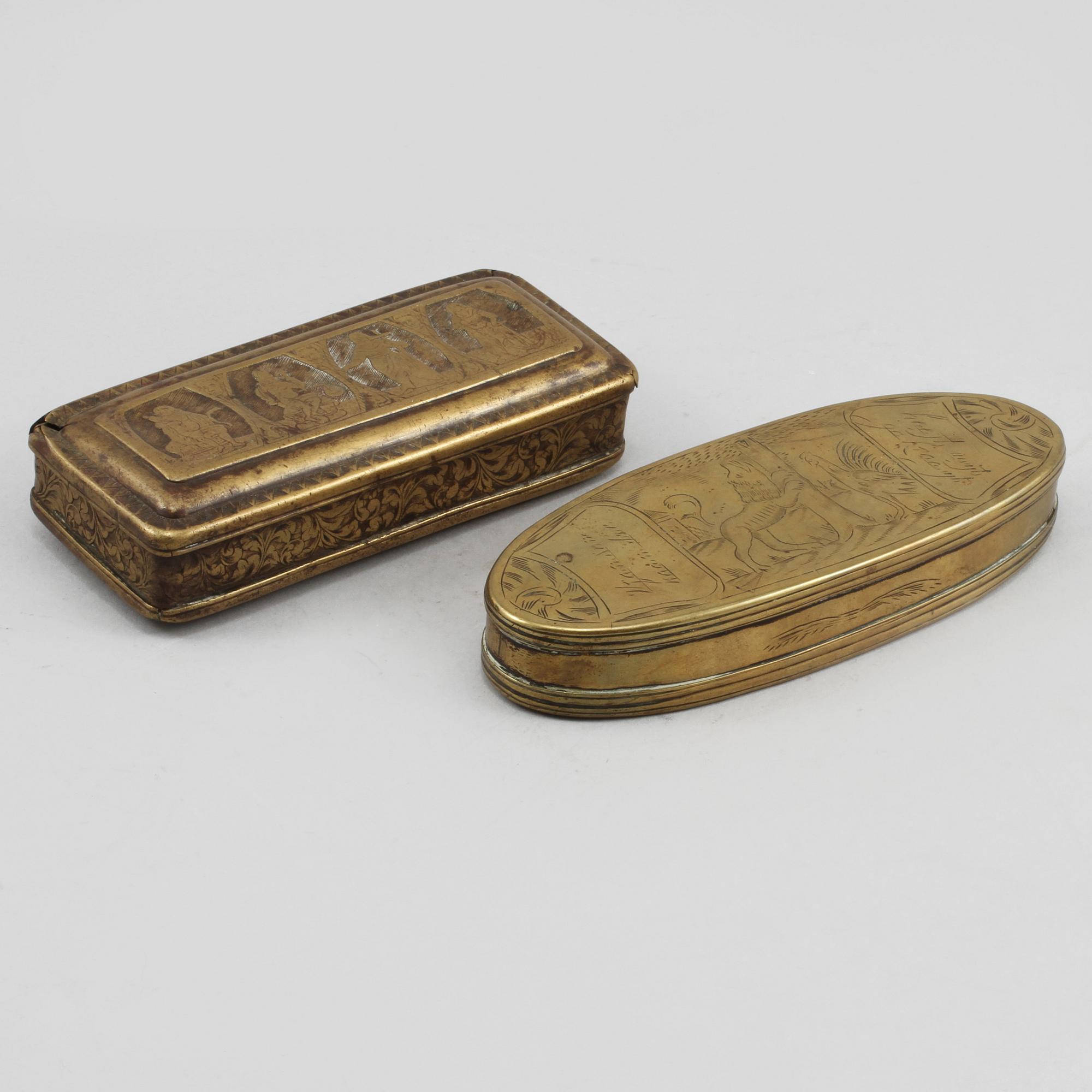 DOSOR, 2 st, mässing, 1700/1800-tal.