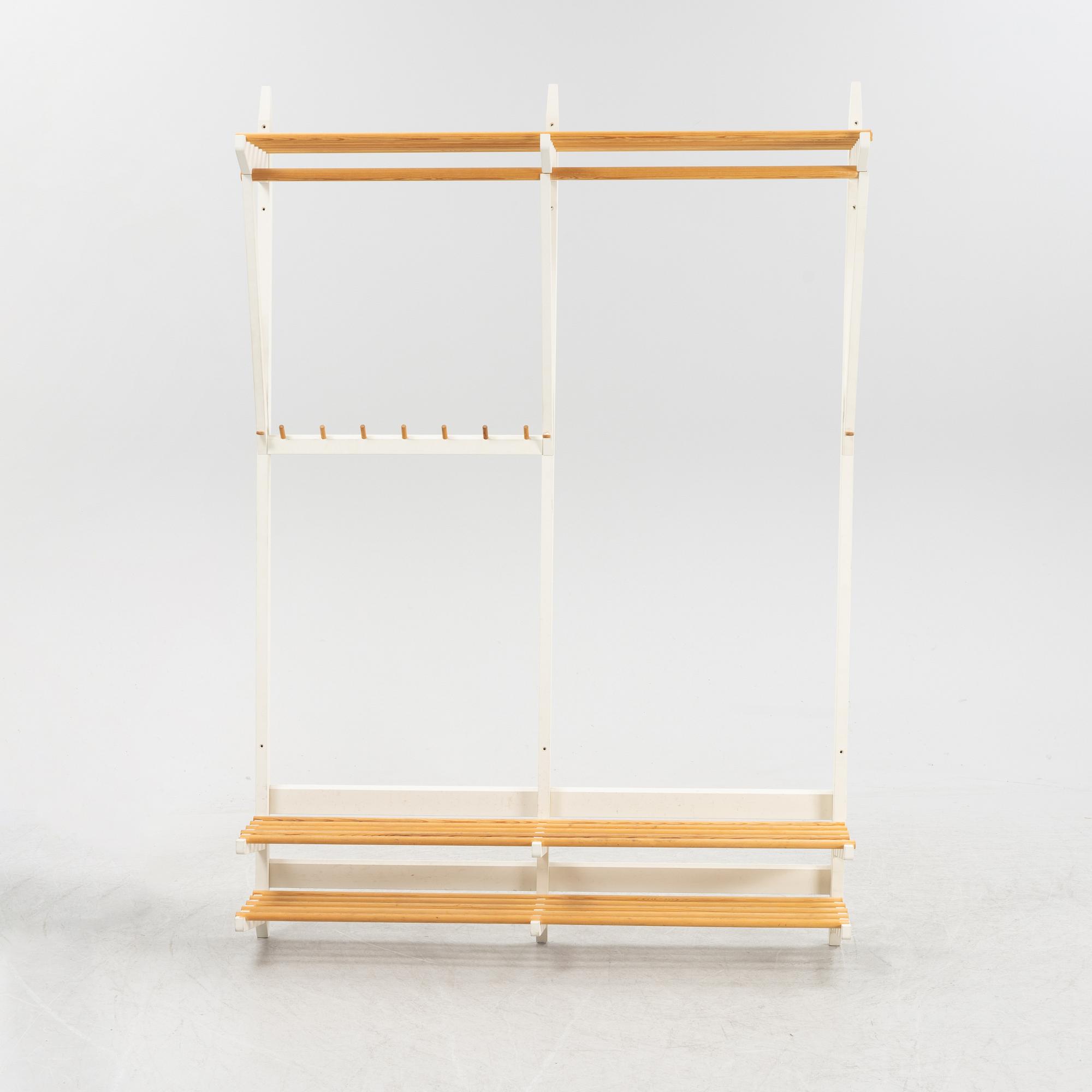 Erik Richter, hallmöbel, Norrgavel, 1900-talets senare del.