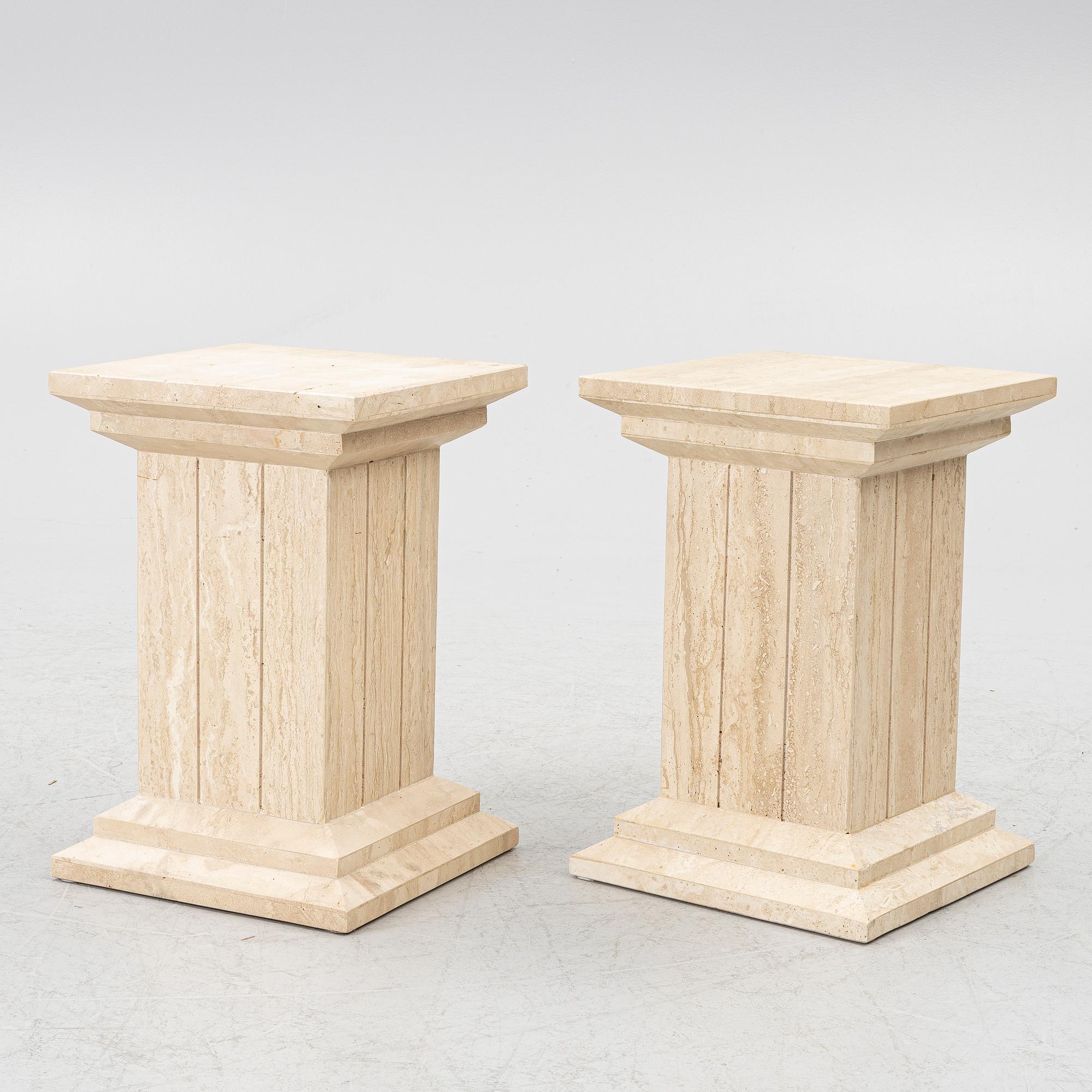 Pedestals, a pair, contemporary manufacture.