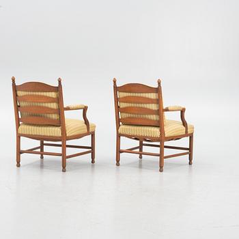 A pair of chairs, first half of the 20th Century.