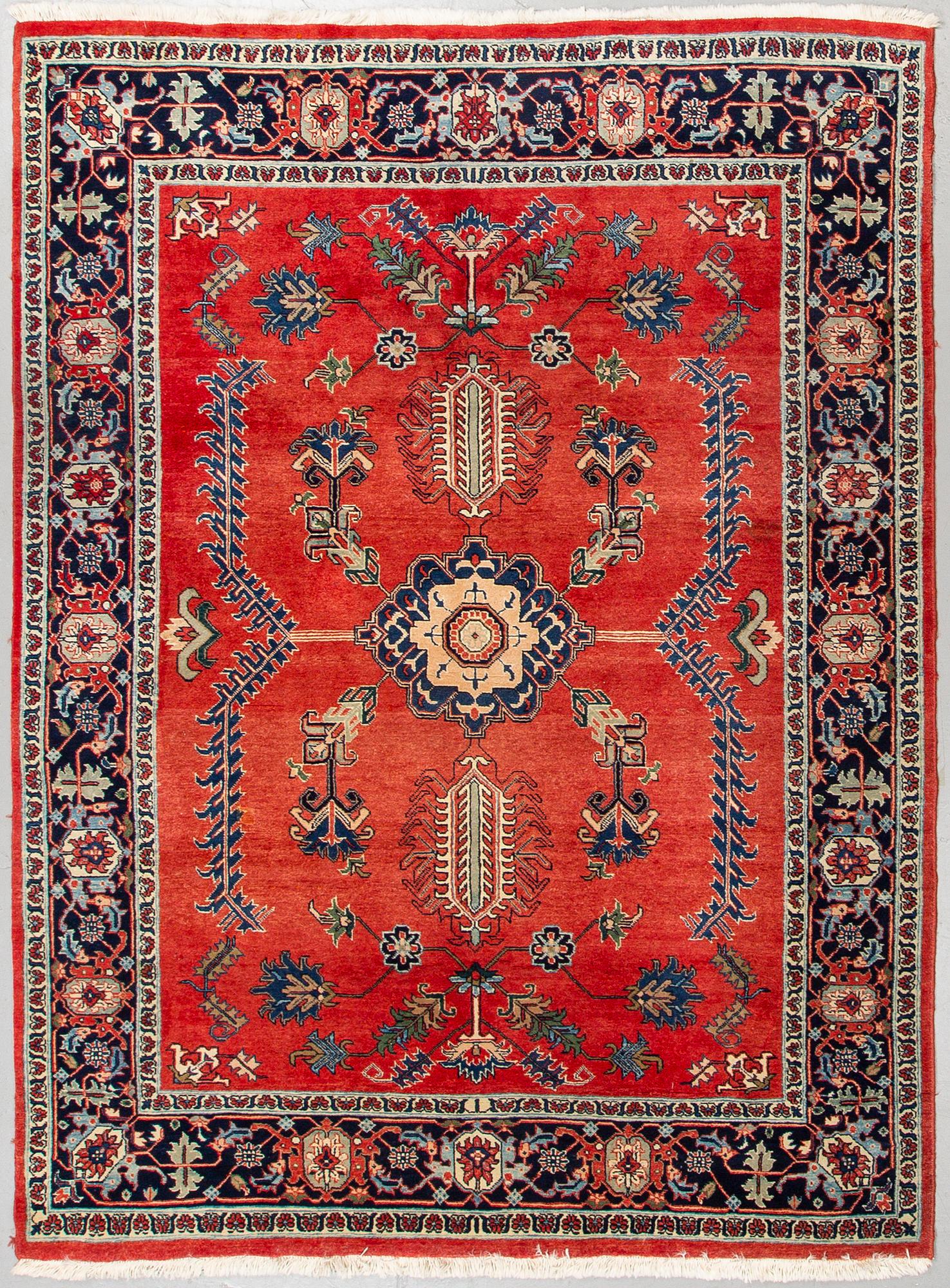 A CARPET, Old Noth west persian, ca 259 x 183 cm.