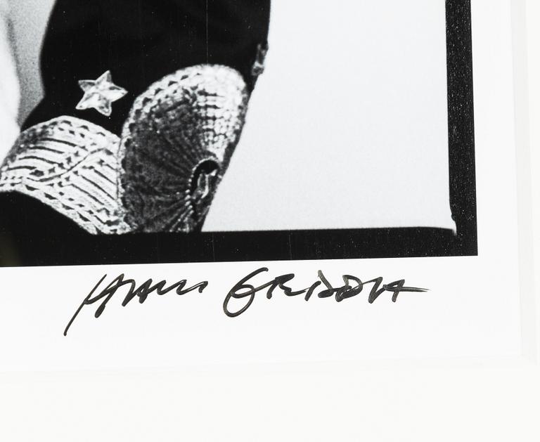 Hans Gedda, pigment print, signed. Numbered 3/100 verso.