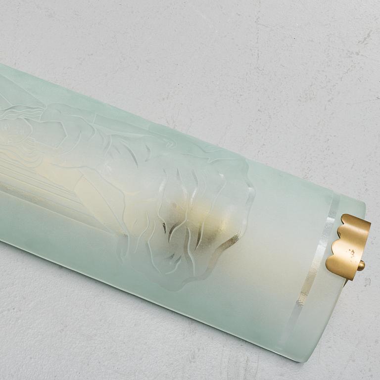 A 1930/40's wall light from Glössner & CO, signed.