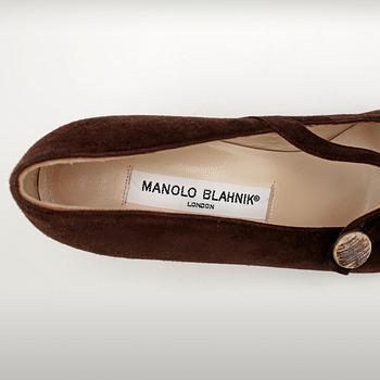 MANOLO BLAHNIK, ett par pumps.