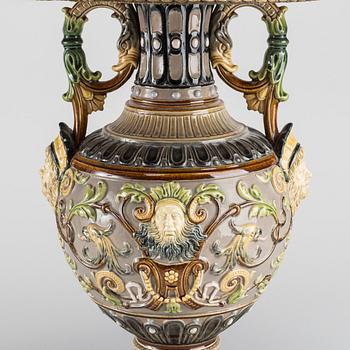 A LATE 19TH CENTURY MAJOLIKA LAMP.