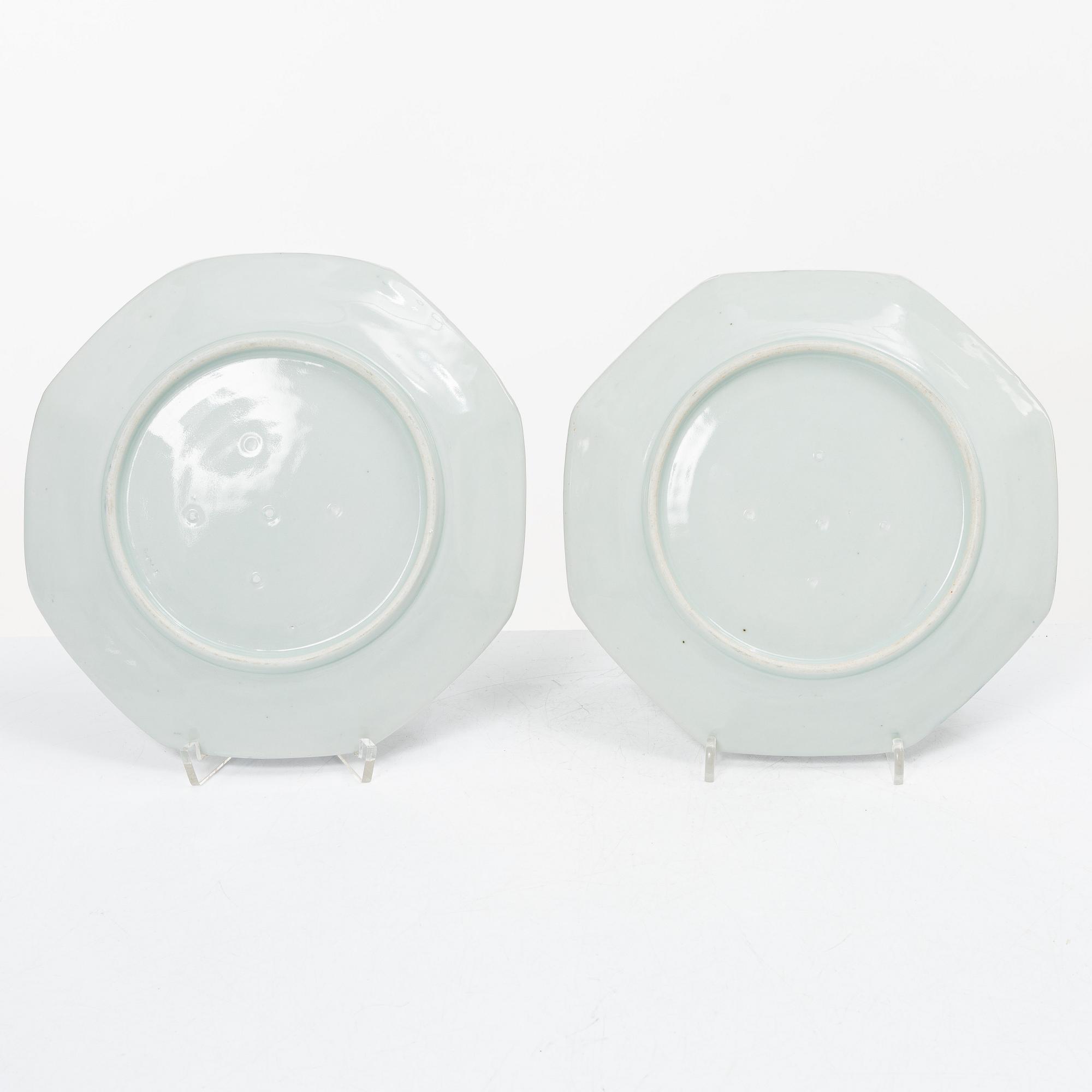 A set of four Japanese Arita ware porcelain dishes, Meiji (1868-1912).