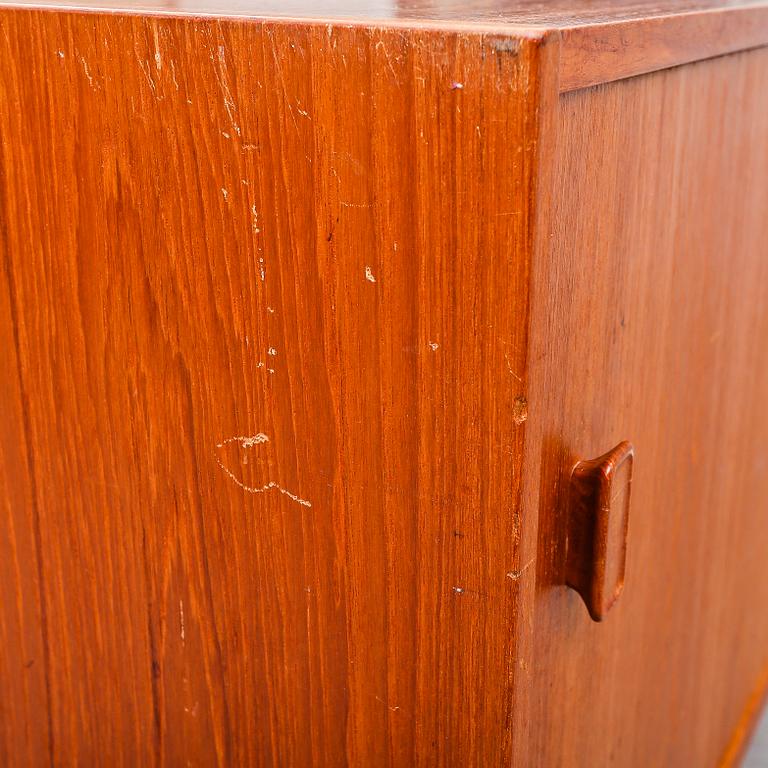 SIDEBOARD, "Arild", Nils Jonsson, Troeds, Bjärnum, 1900-talets andra hälft.