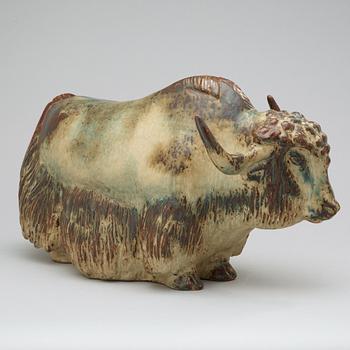 A Kaj Lange stoneware sculpture of a bison, Royal Copenhagen, Denmark 1966.