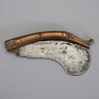 GÄSTABUDSKNIV, mässing, järn, 1700/1800-tal.