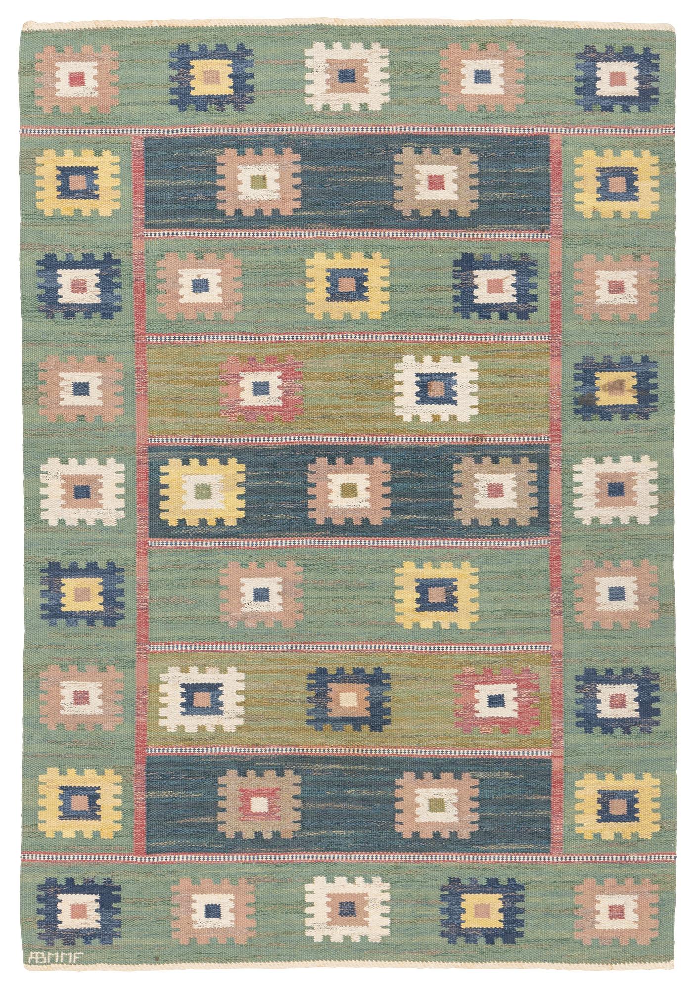 Märta Måås-Fjetterström, matta, "Grön äng", rölakan, ca 221,5 x 151,5 cm, signerad AB MMF.