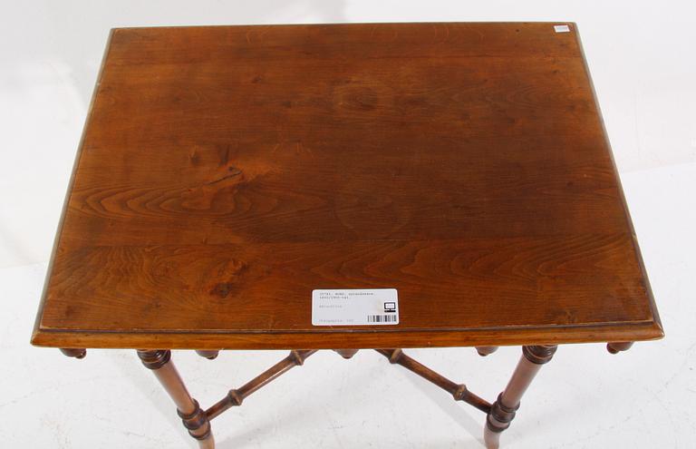 BORD, nyrenässans, 1800/1900-tal.