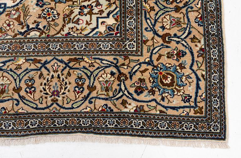 Carpet, Keshan, approx. 350 x 242 cm.