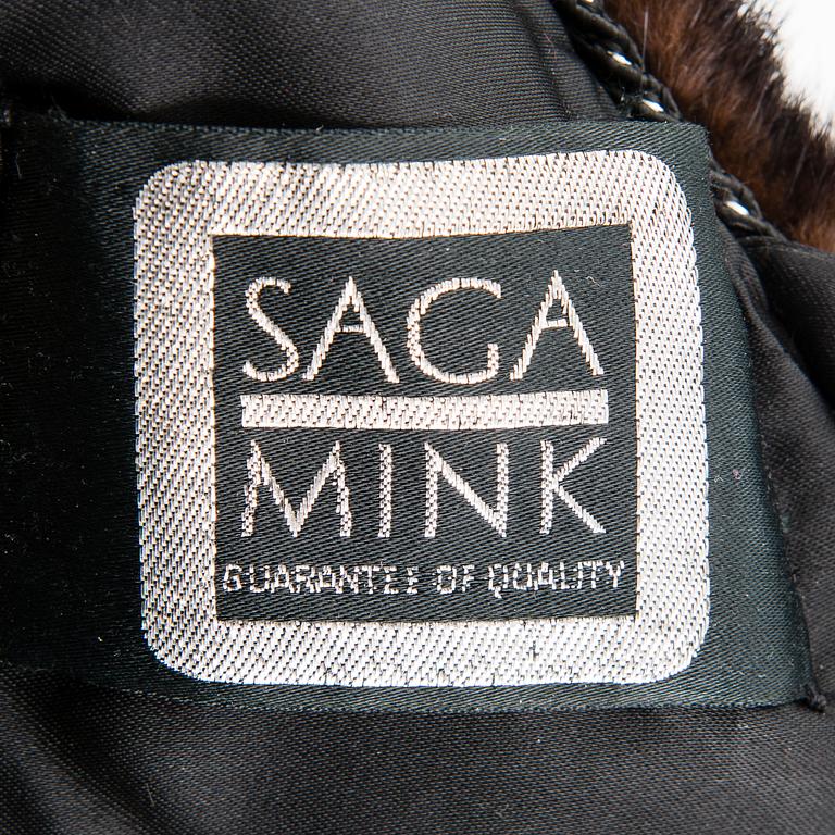 MINKKITURKKI, Saga Mink.