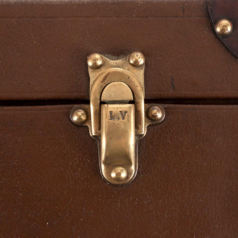 LOUIS VUITTON, resväska, 1910-tal.