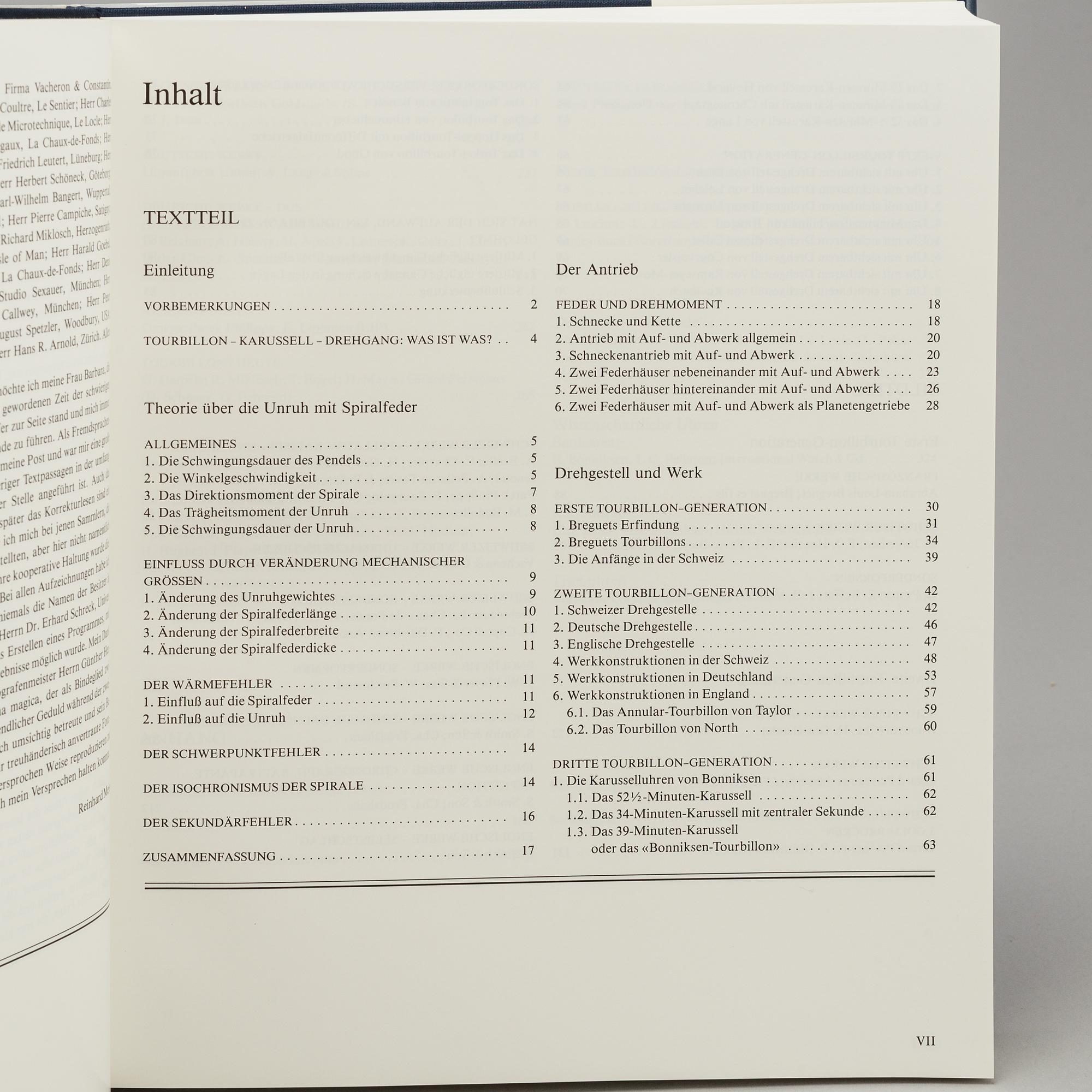 A set of 5 watch books.