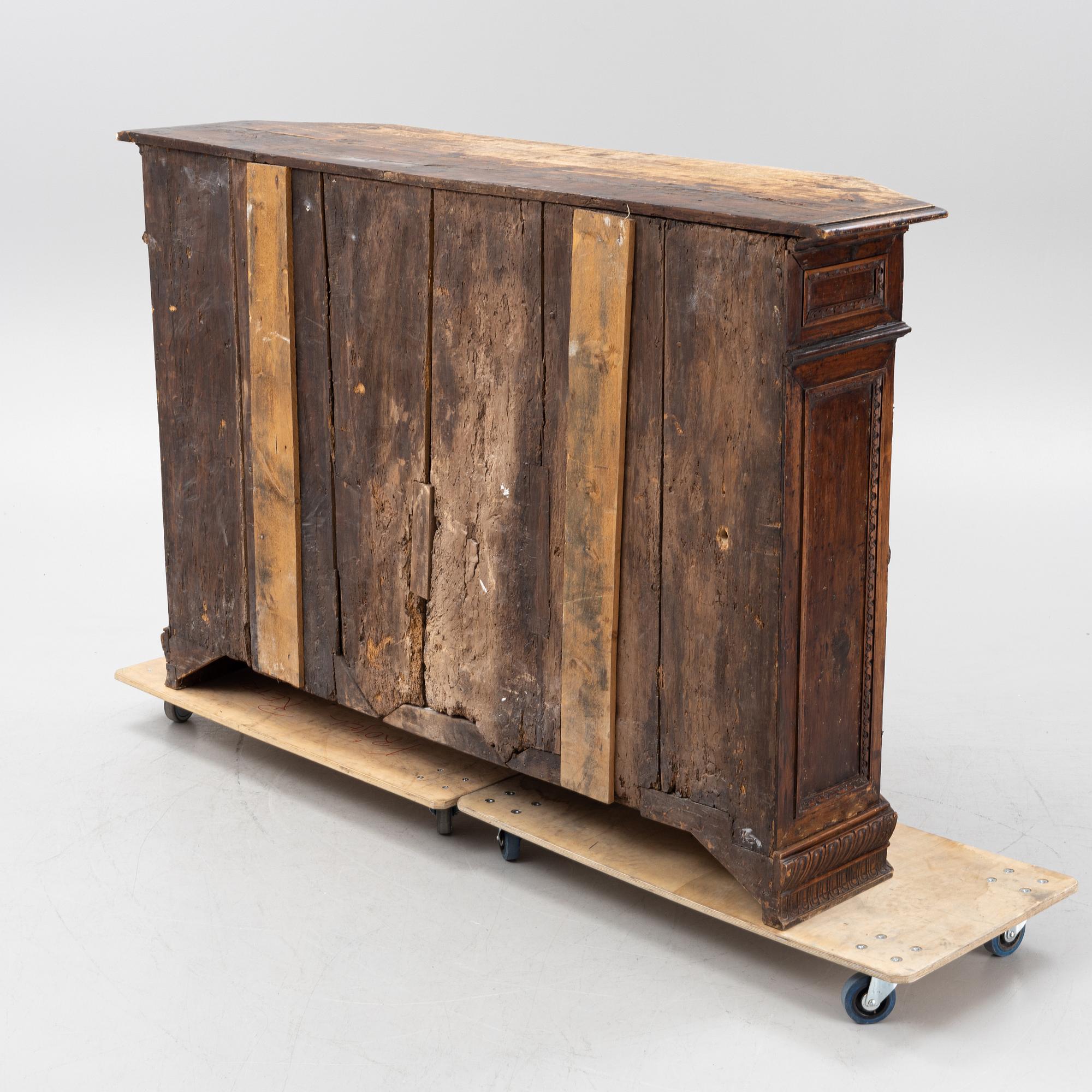 A 19th century buffet.