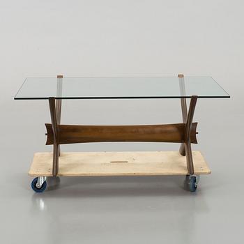 FREDRIK SCHRIEVER-ABELN, soffbord, Örebro, 1960/1970-tal.