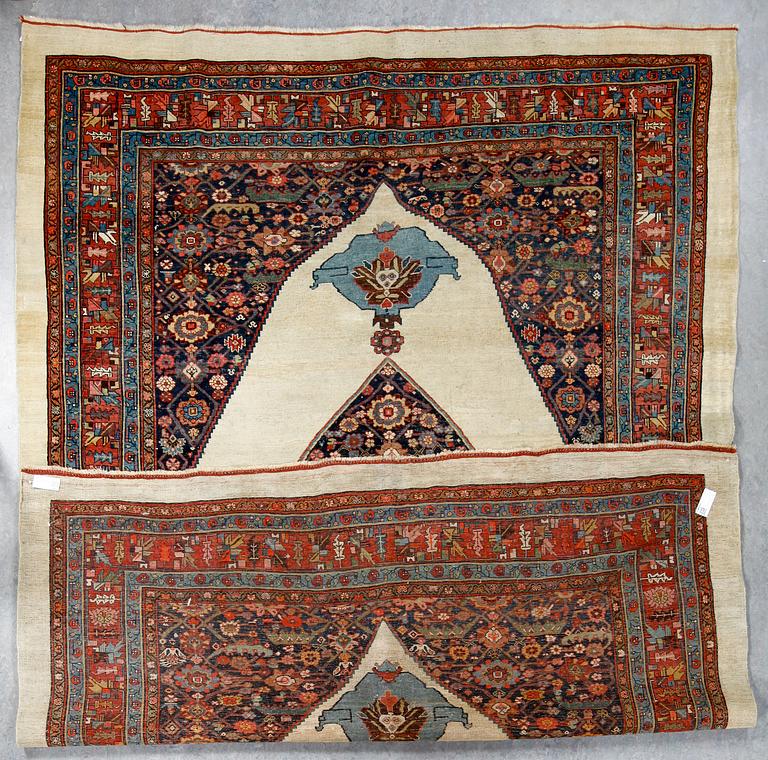MATTA, semiantik Bidjar, ca 361x269 cm.