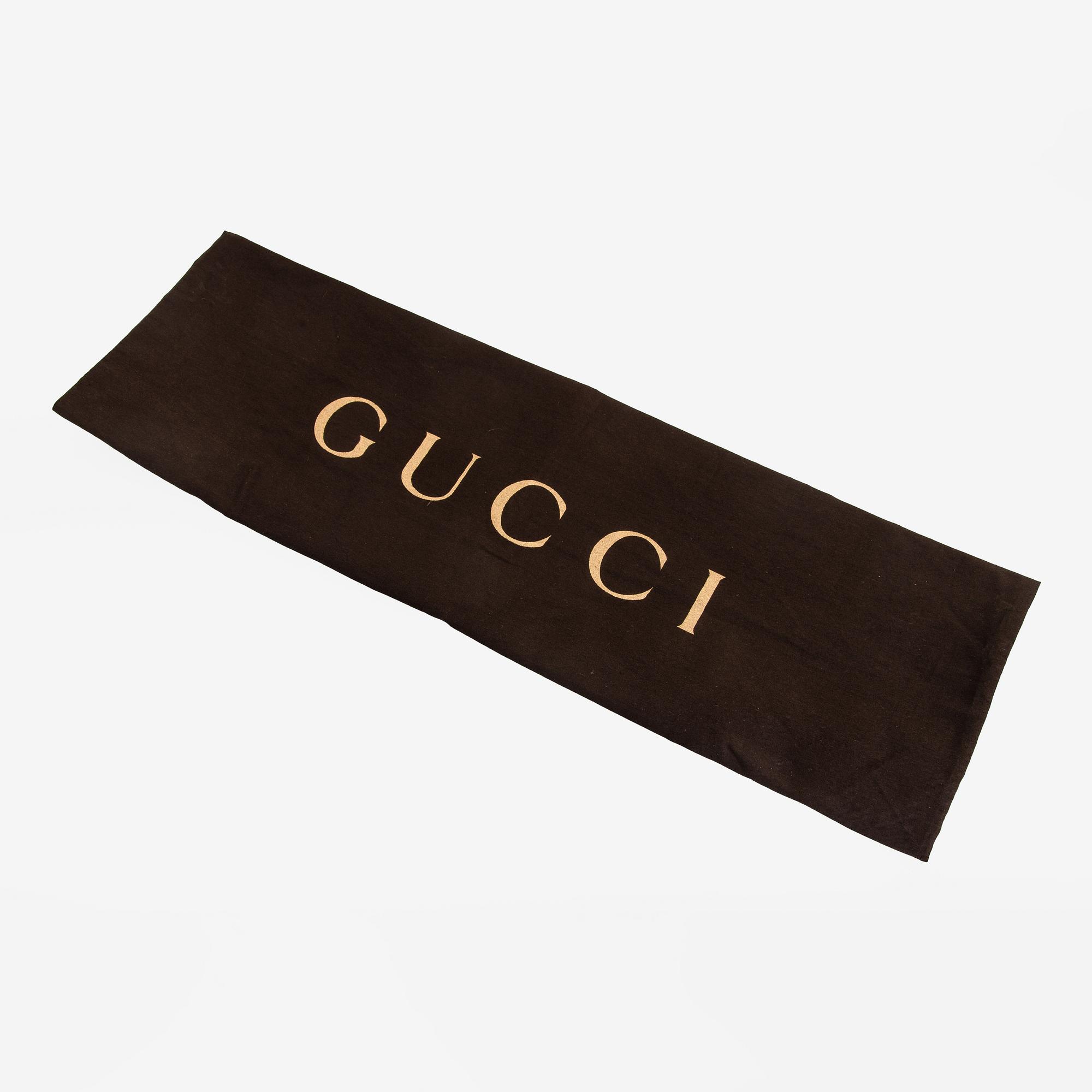 Gucci, a 'Bamboo shopper' bag.