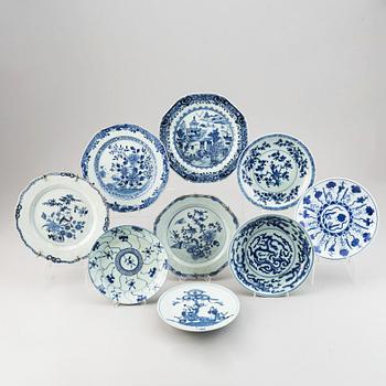 A set of nine dishes, Qing dynasty, 18th/21st Century.