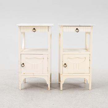 Sängbord, ett par, jugend, 1900-talets början.