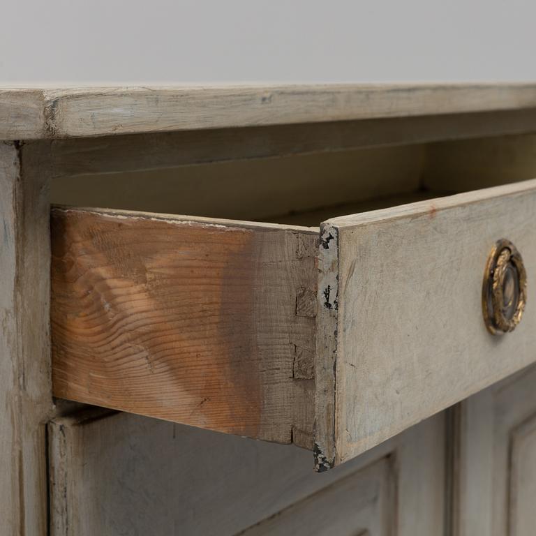 A painted cabinet 19th century.