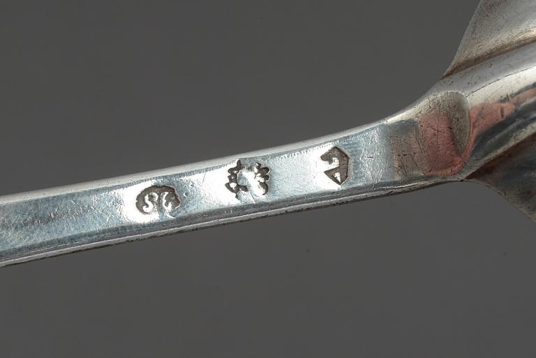 RÅTTSVANSSKED, silver, J L Starin, Stockholm 1741, tot vikt 63 gram.