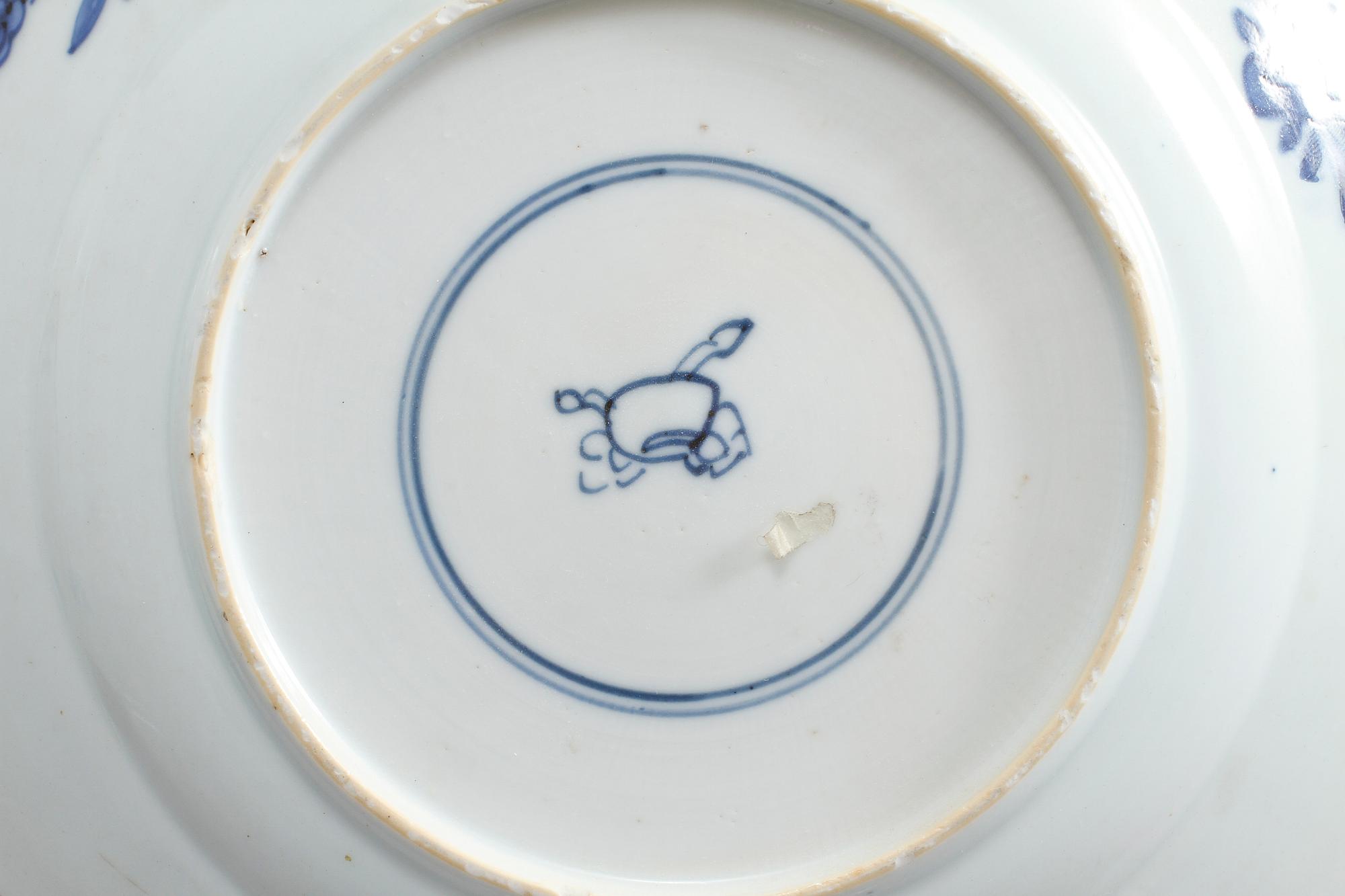 TALLRIKAR, 3st, porslin, Kina, Kangxi, 1700-tal.