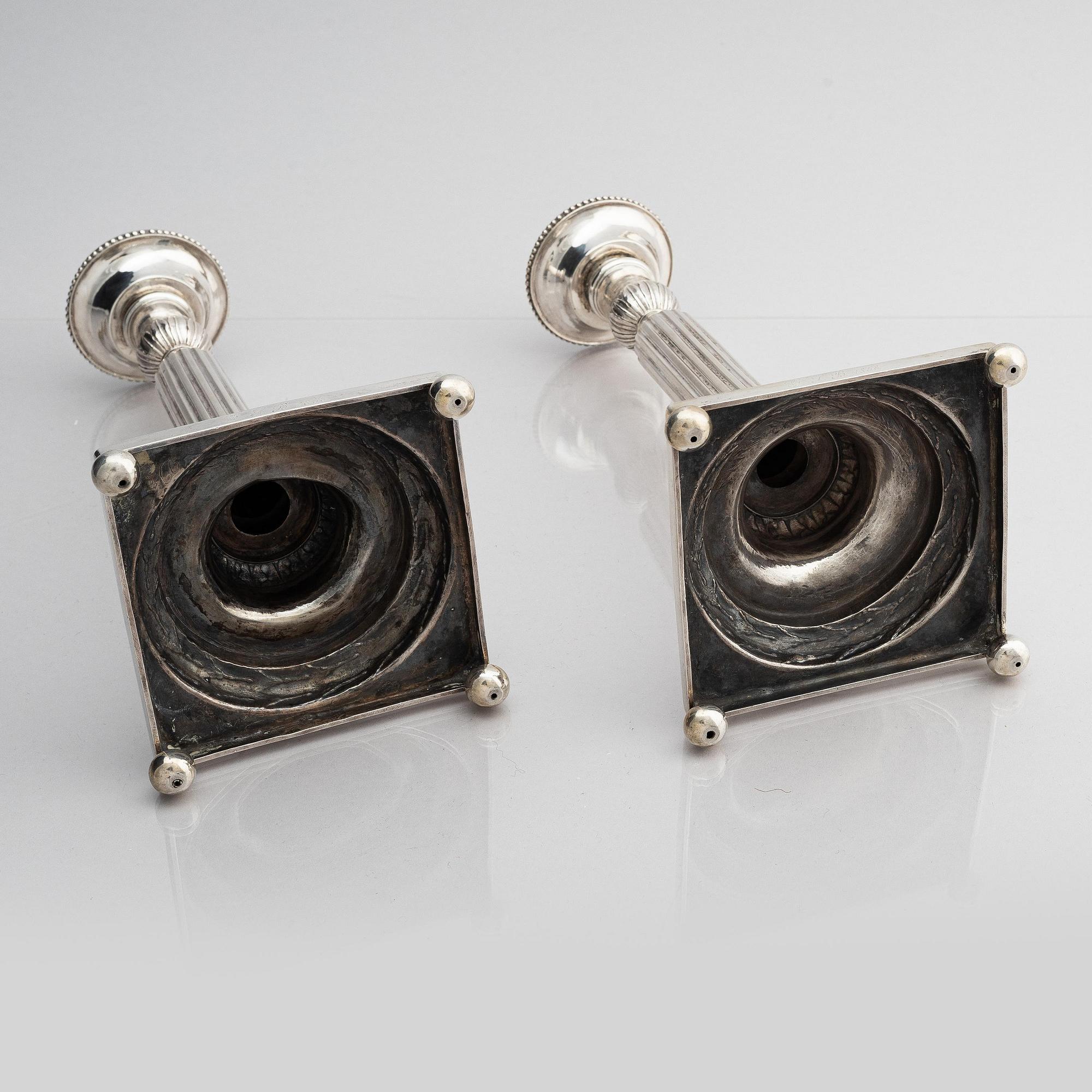 A pair of Swedish 18th century silver candelsticks, marks of Pehr Zethelius, Stockholm 1797.