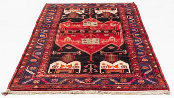 Matta, Nordvästpersisk, ca 255 x 148-153 cm.