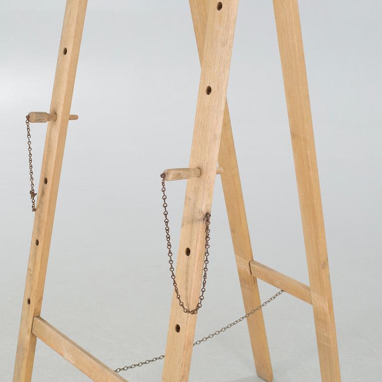 An easel, second half of the 20th century.