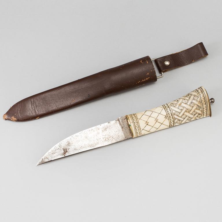 A knife marked Stig Borlind Morjärv 1916.