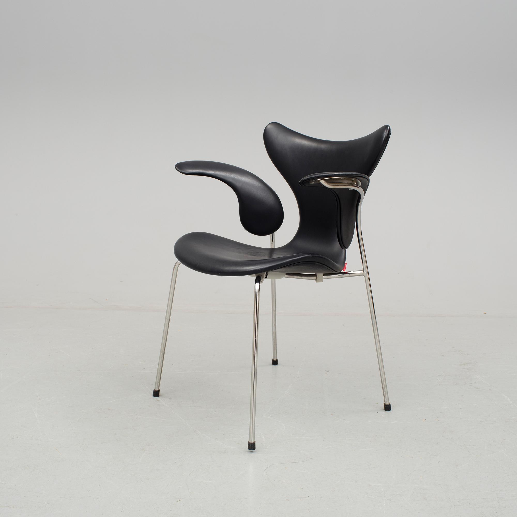 STOL, "Måsen / Mågen", Arne Jacobsen, Fritz Hansen, 2007.