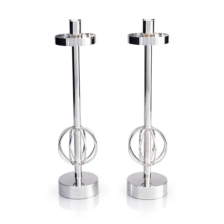 Sigurd Persson, a pair of Swedish silver candlesticks, Stockholm 1966, silversmith Johann Wist.