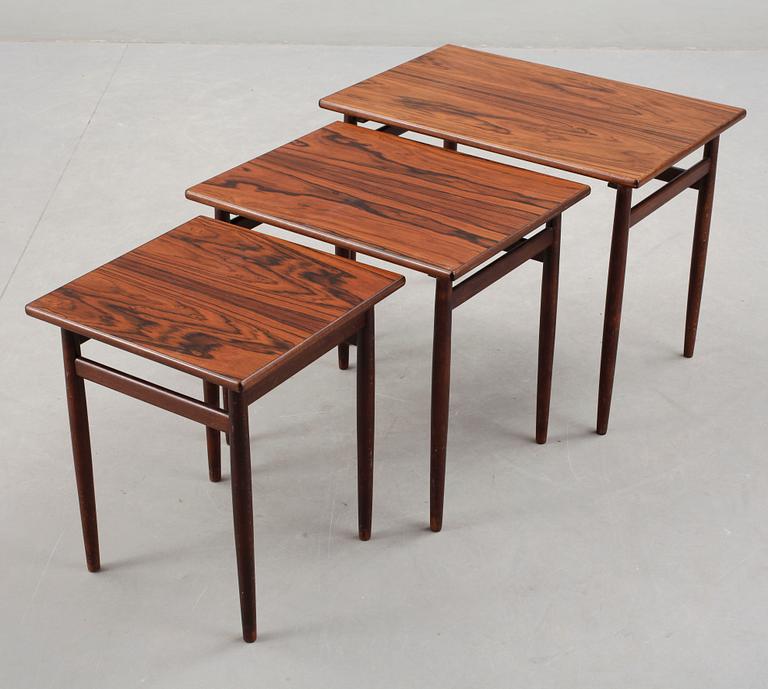 SATSBORD, 3 delar. Seffle Möbelfabrik. 1950-60-tal.