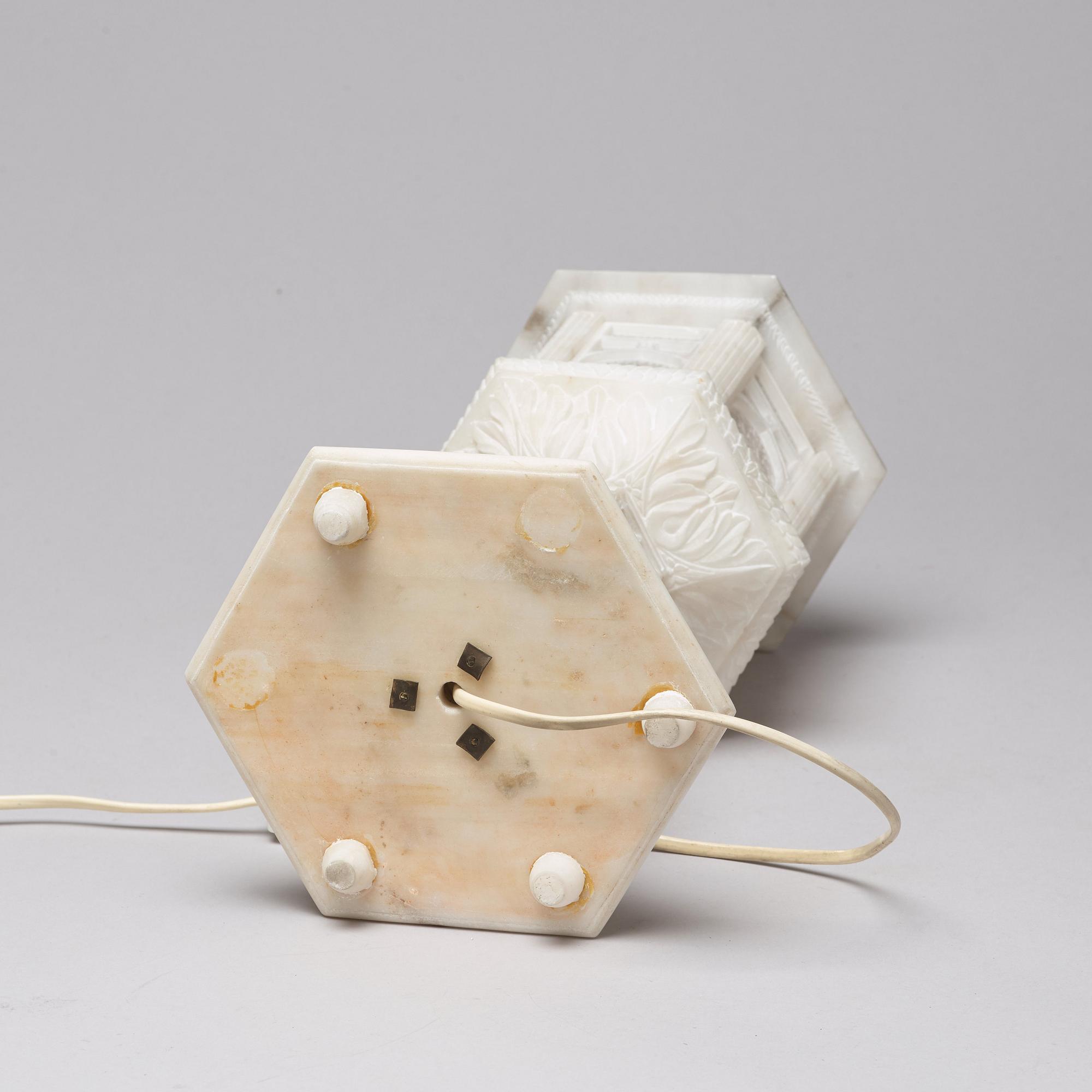 Bordslampa, alabaster, Agra, Indien.