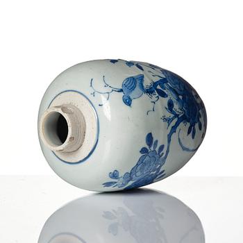 Kruka, porslin. Transition, 1600-tal.