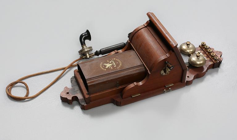 VÄGGTELEFON, LM Ericsson & Co, Stockholm, tidigt 1900-tal.