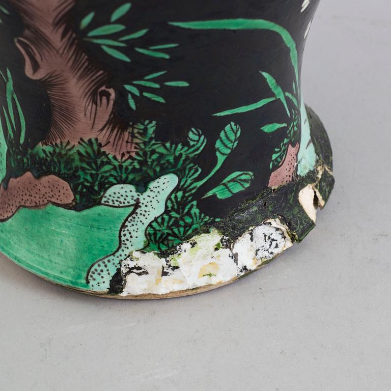 A famille noire porcelain 'yen yen' vase, Samson 19th century.