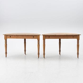 Dining table, 19th century.