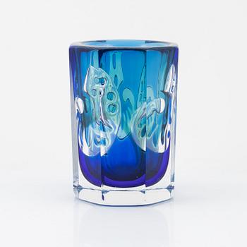 Olle Alberius, a glass vase, Orrefors, Sweden 1991.